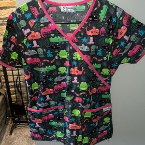 Reptile Scrub Top.